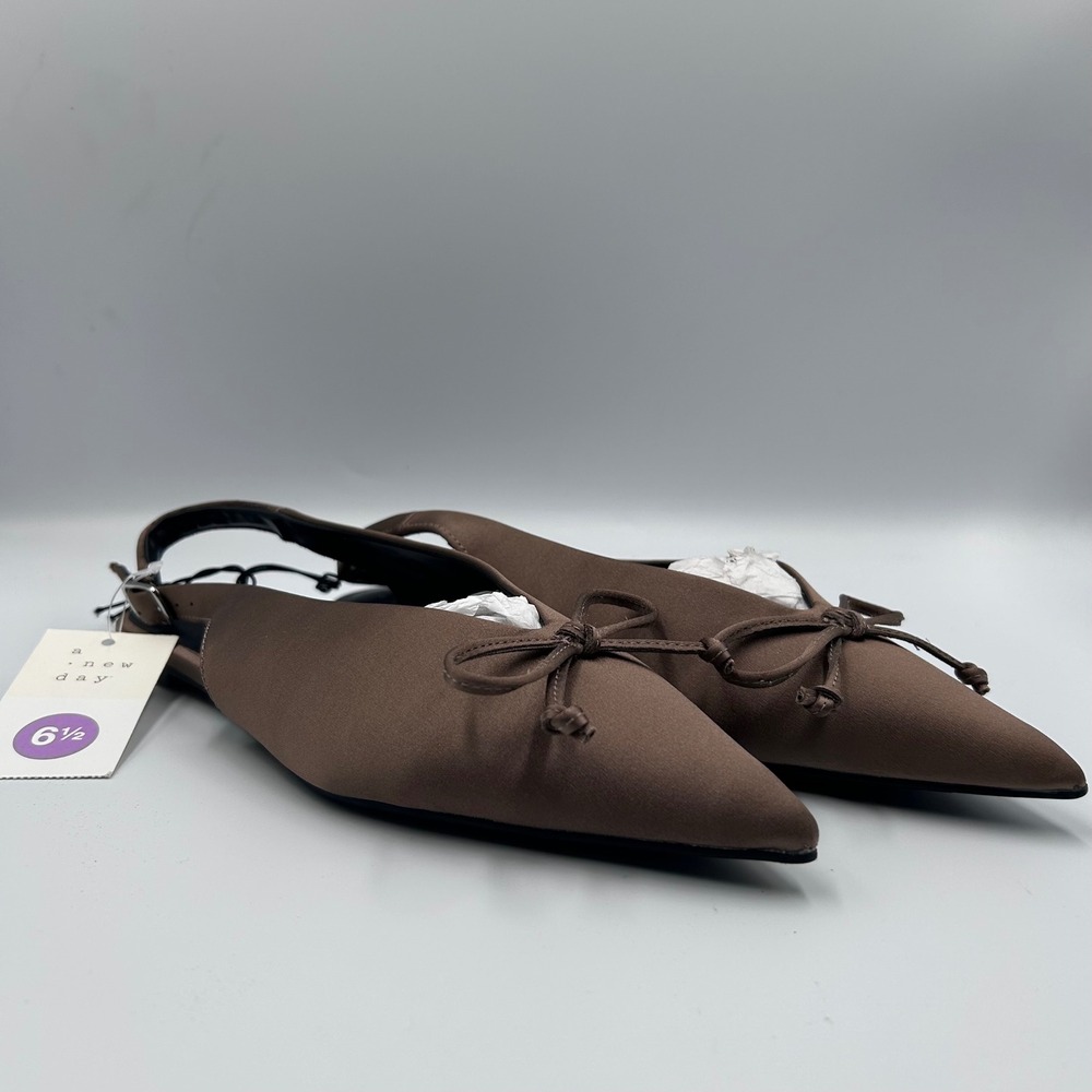A New Day Womens Pointed Toe Slingback Bow Flats Brown Satin Size 6.5 NWT